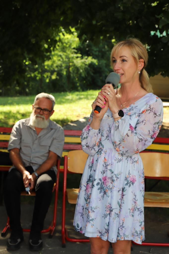riaditeľka ZŠ s Mš