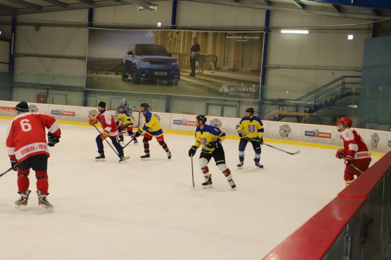 Vianočný hokejový zápas