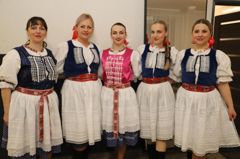 Fašiangová veselica